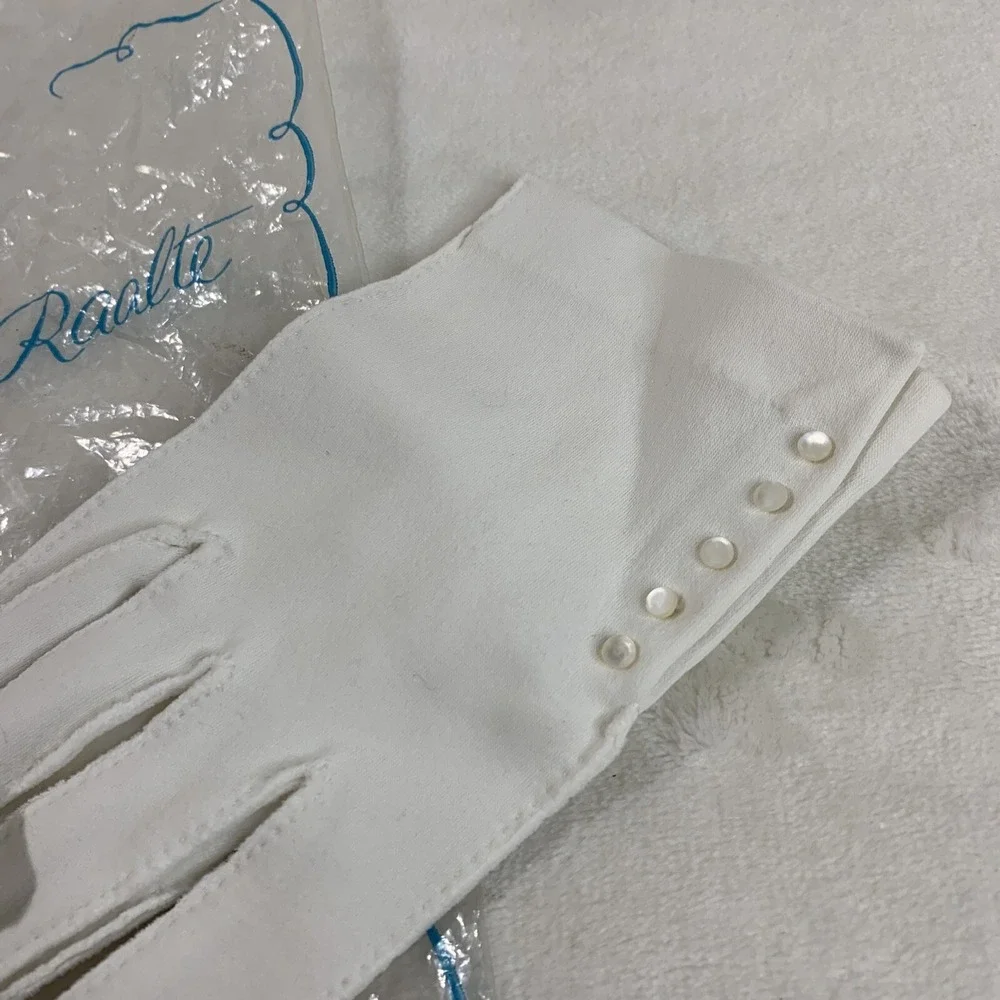 Vintage‎ Women's Van Raalte White Driving Gloves Button Embellished Nylon Formal